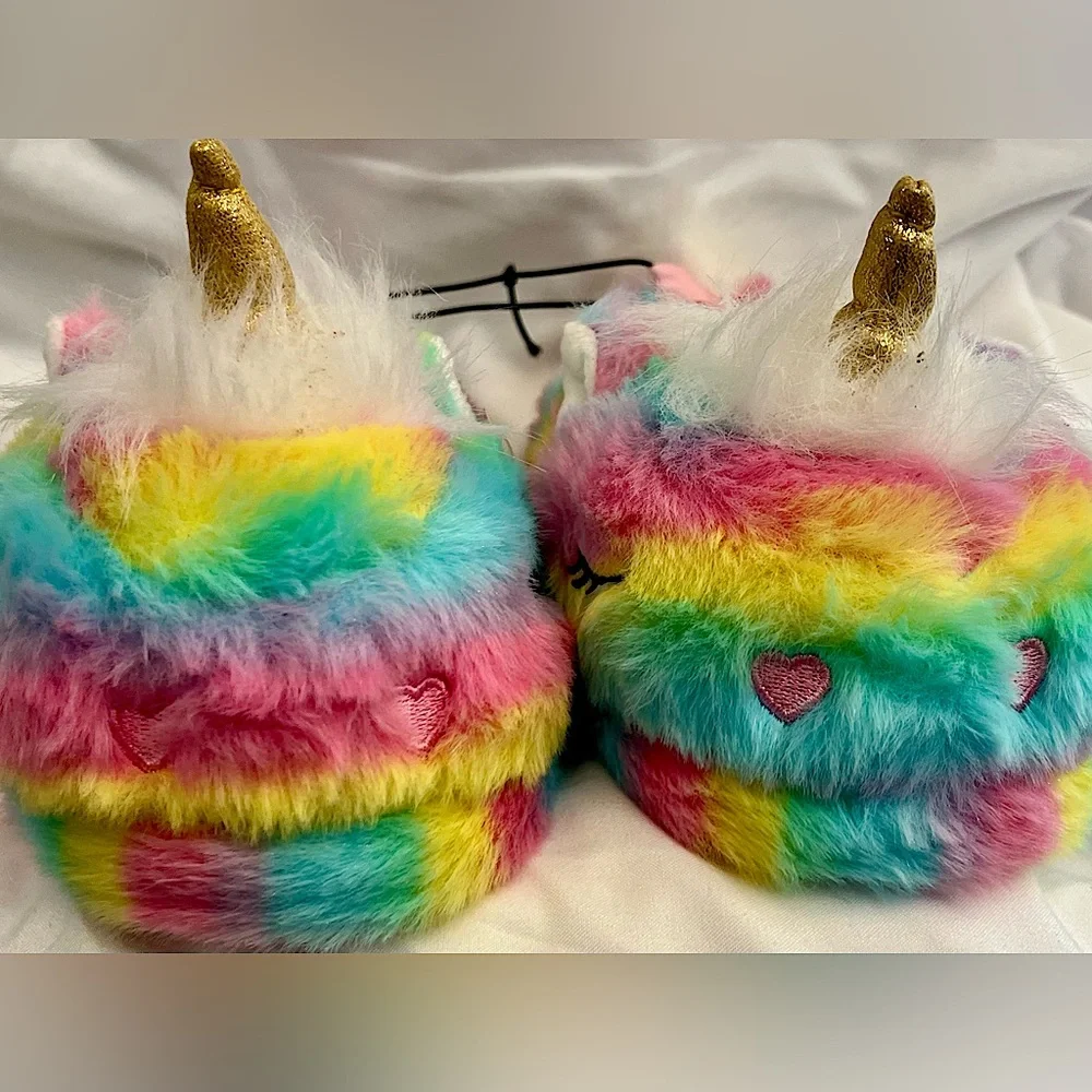 Unicorn BABY GIRL Aline Rainbow Slippers SIZE 5-6 NEW